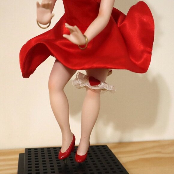 Marilyn Monroe Betty Boop Porcelain Doll Danbury Mint Collectible 16” Tall - Picture 7 of 7